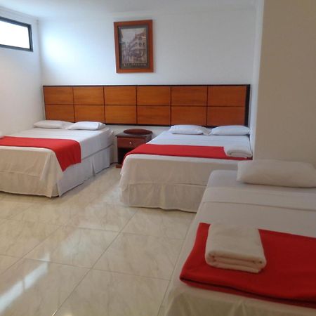 Hotel Apart Guayaquil Aeropuerto Стая снимка